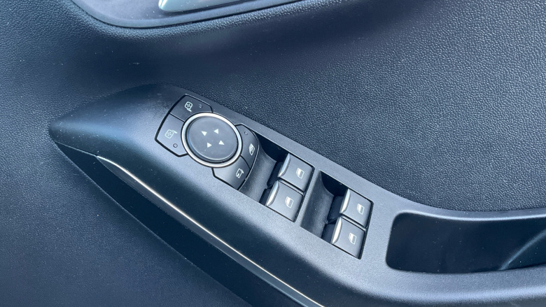 Ford Fiesta 1.0 EcoBoost 95 Titanium 5dr Petrol Hatchback